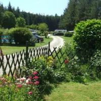la-pointe-camping-saint-coulitz-7xzqg