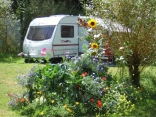la-pointe-camping-saint-coulitz-fkfw7