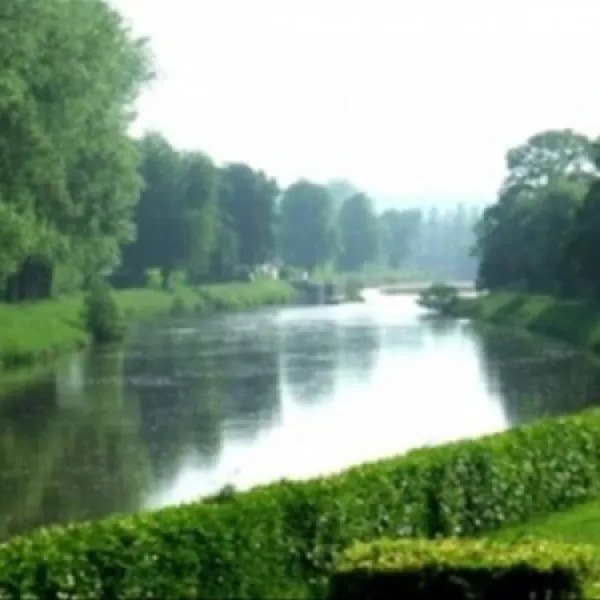 la-pointe-camping-saint-coulitz-uwazd