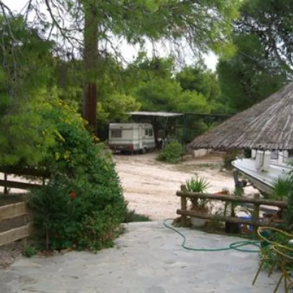 campsite-bacchus-soynioattika-dwpjm