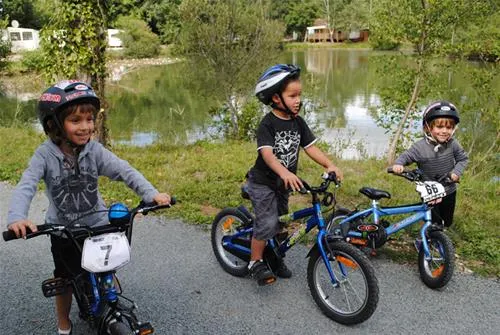 flower-camping-les-etangs-aubigny-sur-nere-loifa