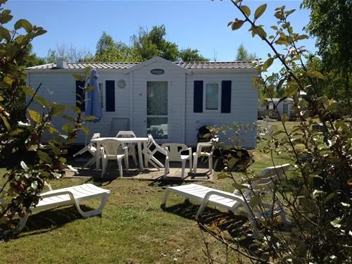 flower-camping-les-etangs-aubigny-sur-nere-nccgr