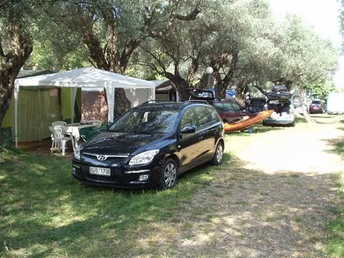 camping-oliva-bar-z2r1y