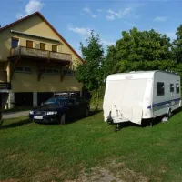 camping-schiefer-turm-kitzingenhohenfeld-lnxdx