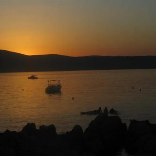 camping-glavotok-krk-b8fbt