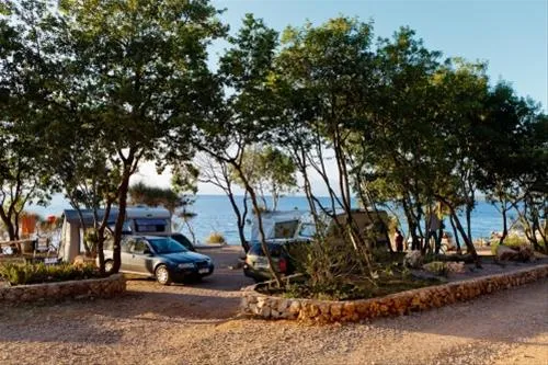 camping-glavotok-krk-yirho