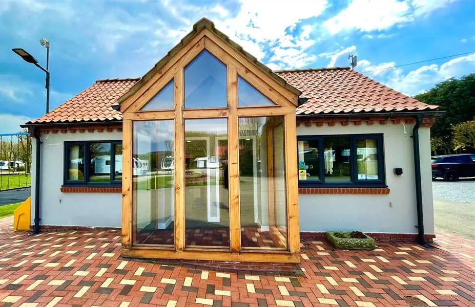 vale-of-pickering-caravan-park-pickering-nfjct