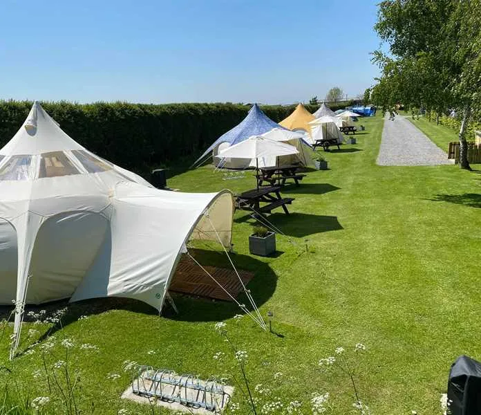 vale-of-pickering-caravan-park-pickering-rdeey