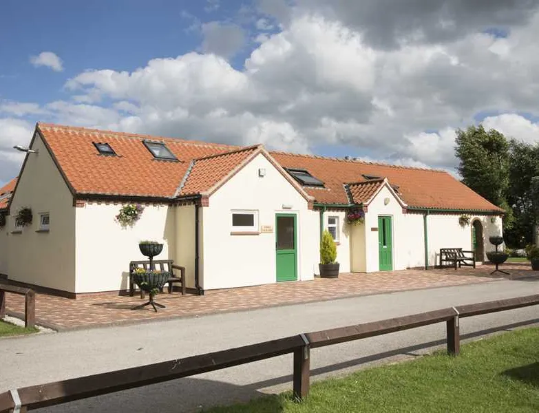 vale-of-pickering-caravan-park-pickering-t7h3l