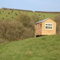 argoed-meadow-camping-caravan-park-newcastle-emlyn-e3mt1