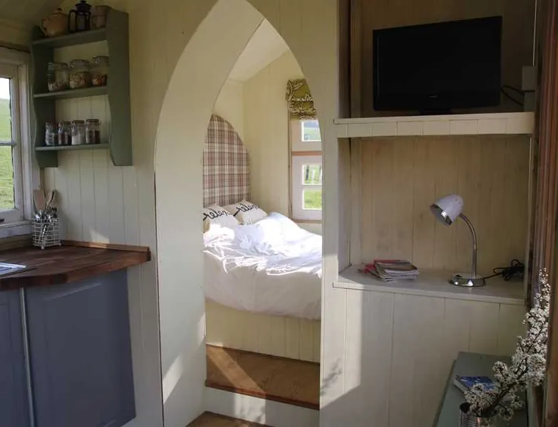 argoed-meadow-camping-caravan-park-newcastle-emlyn-gtrhm