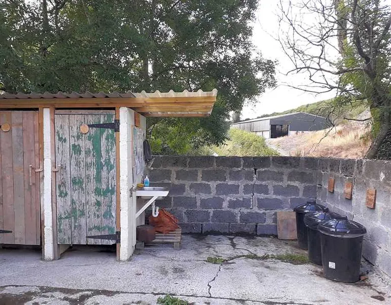 argoed-meadow-camping-caravan-park-newcastle-emlyn-imhop