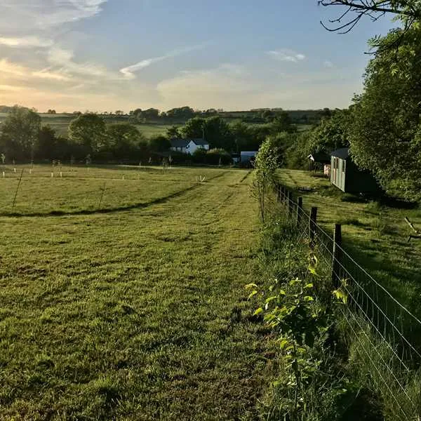 argoed-meadow-camping-caravan-park-newcastle-emlyn-janb8