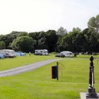 argoed-meadow-camping-caravan-park-newcastle-emlyn-wwqu7