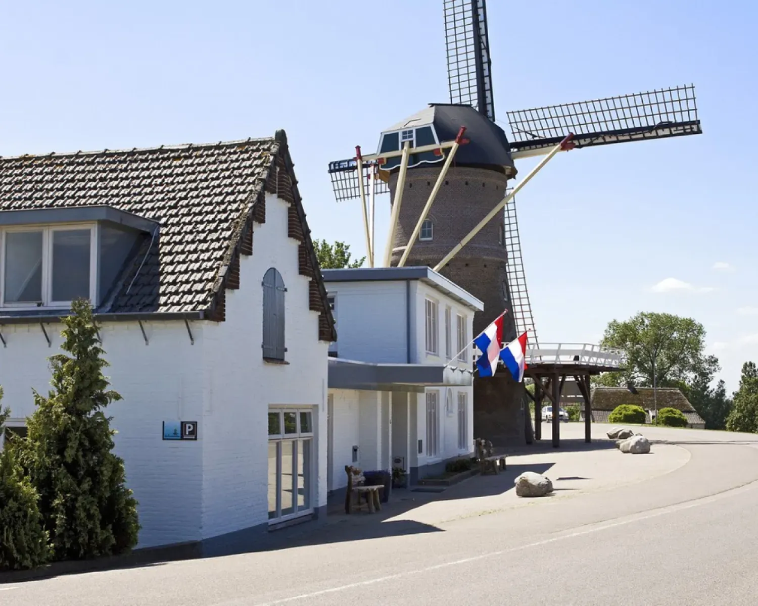 het-molenstrand-maasbommel-zpyqn