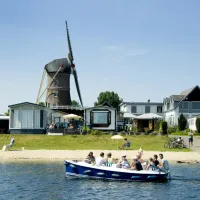 het-molenstrand-maasbommel-zy2wi