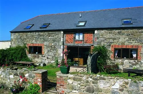 grange-farm-brighstone-bay-isle-of-wight-jkp6o