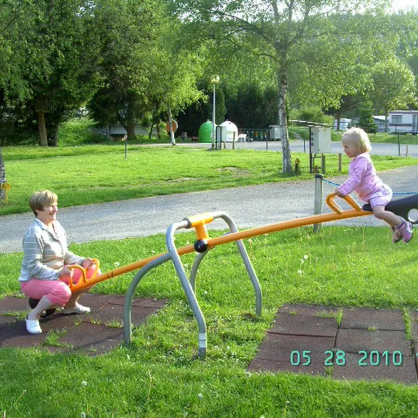 camping-du-viaduc-houffalize-nuueu