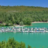 camping-surchauffant-jura-8fc7i