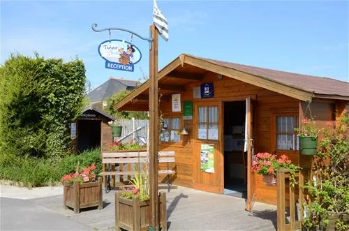 camping-le-tenzor-de-la-baie-cherrueix-72fqp