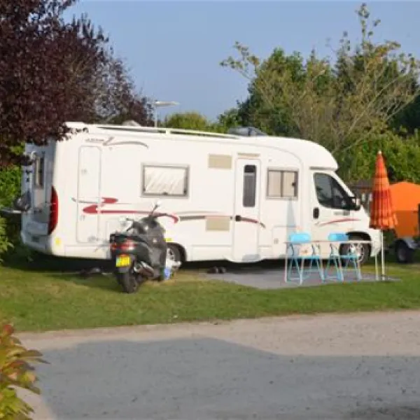 camping-le-tenzor-de-la-baie-cherrueix-nba5f