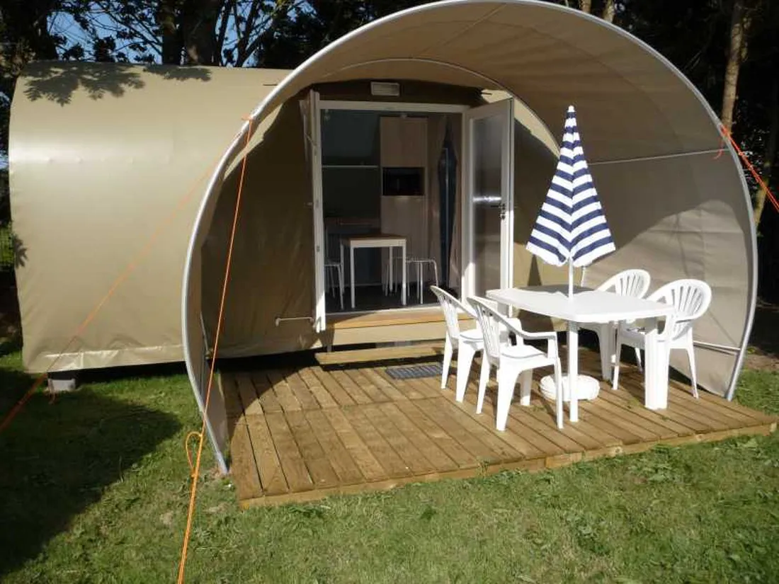 lhypocamp-ste-honorine-des-pertes-calvados-qrx9b