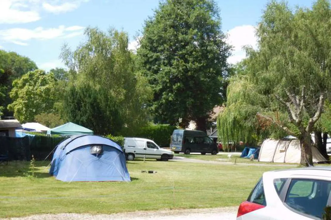 campings-mathieu-yvoire-yquun