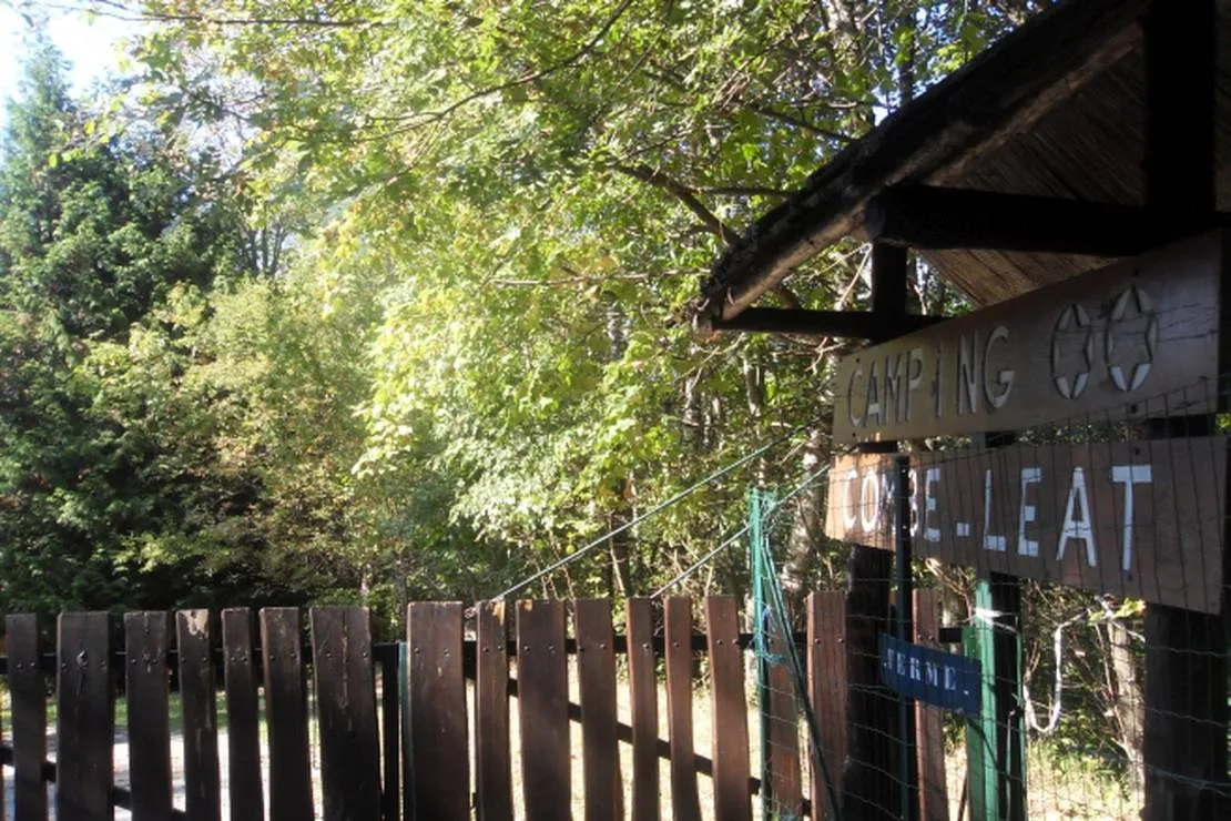 camping-combe-leat-presle-fd6ei