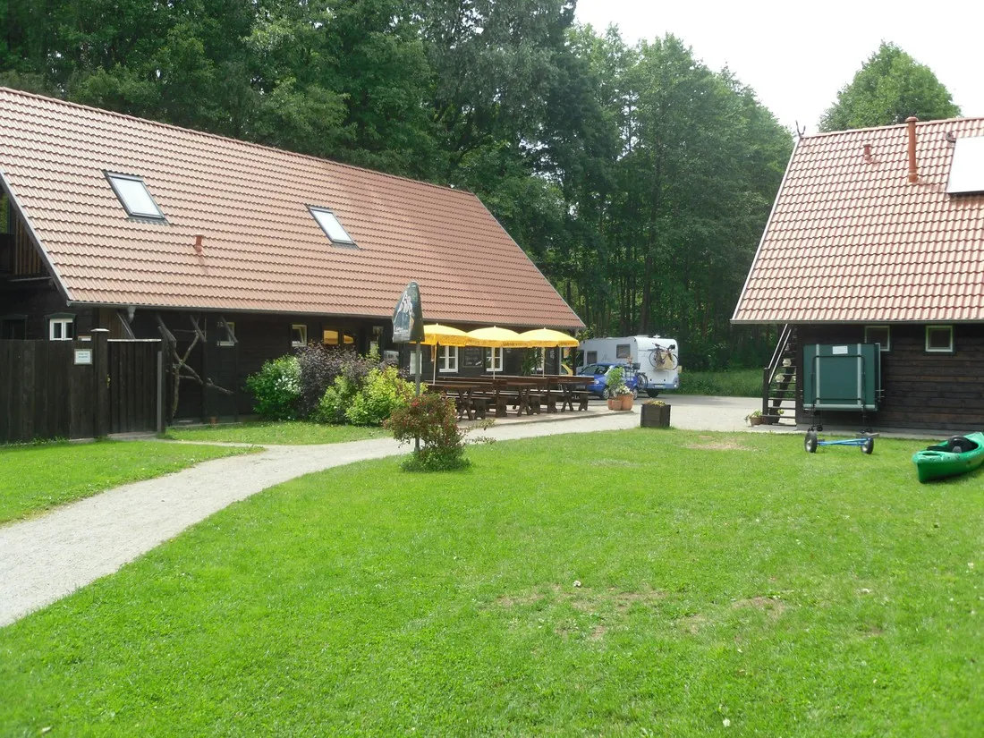 kneipp-und-erlebniscamping-an-den-spreewaldfliesen-burg-im-spreewald-gy0vh
