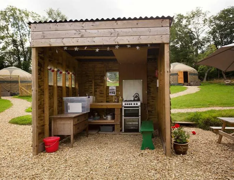 campden-yurts-chipping-campden-c6x7e