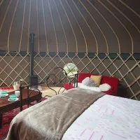 campden-yurts-chipping-campden-exd93