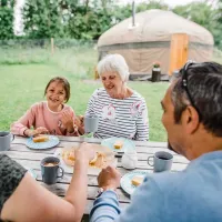 campden-yurts-chipping-campden-q3jqc