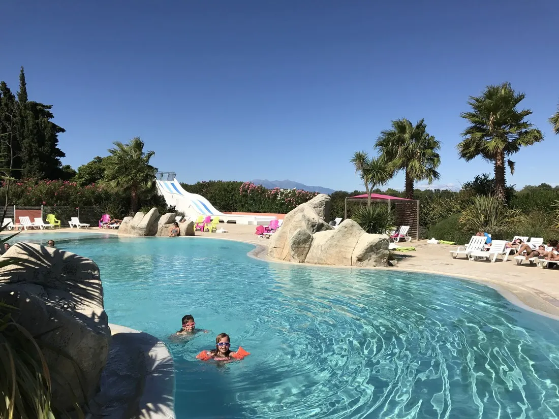 le-meacutediterraneacutee-argelegraves-sur-mer-qcwcn