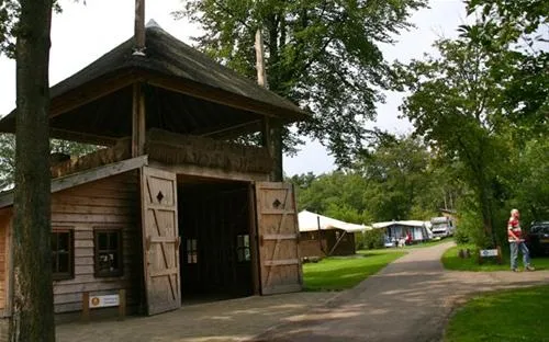 camping-de-lemeler-esch-lemele-hzs1d