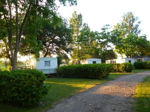 camping-le-mouliat-moncrabeau-olnlh