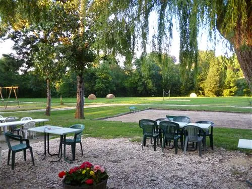 camping-le-mouliat-moncrabeau-qiriq
