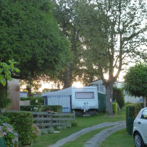 camping-reamerik-denderhoutem-vw3rf