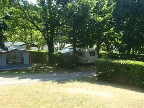 camping-le-pigeonnier-st-crepin-carlucet-kbgtz
