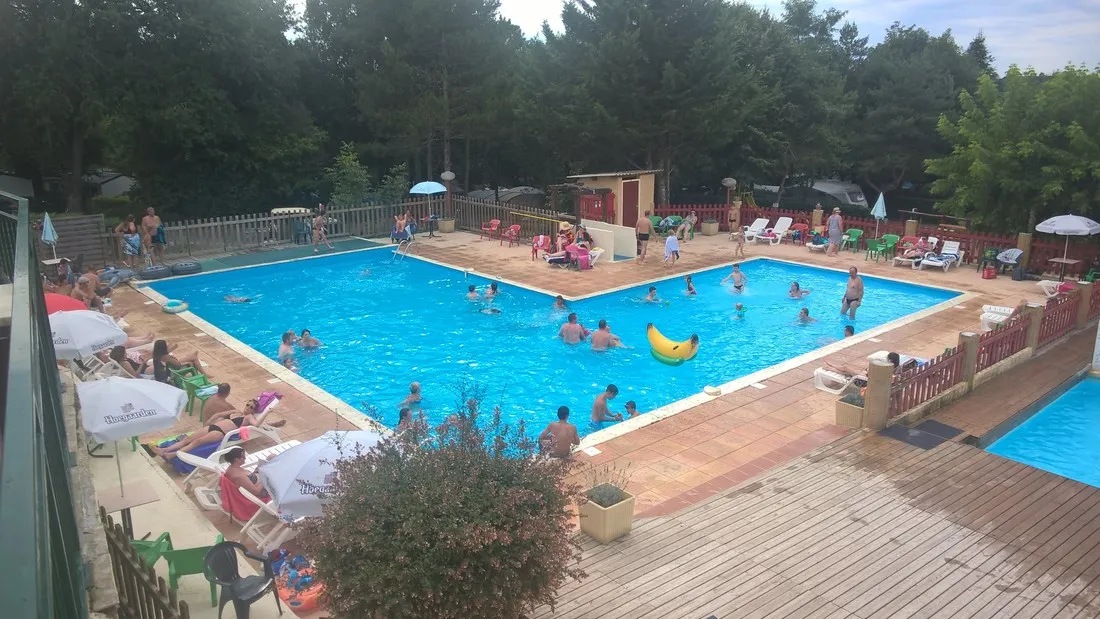 camping-le-pigeonnier-st-crepin-carlucet-tx2e6