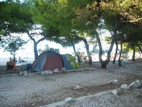 camping-jazina-tisno-7j3nq