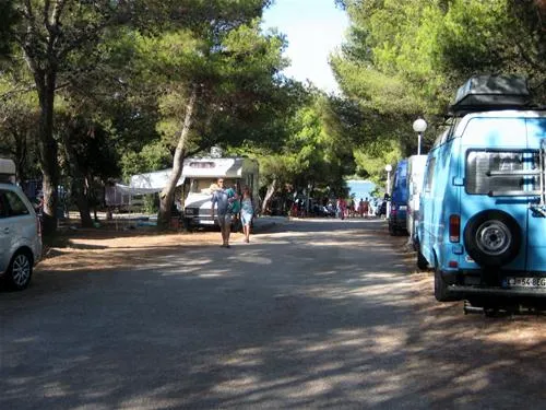 camping-jazina-tisno-i2v0f