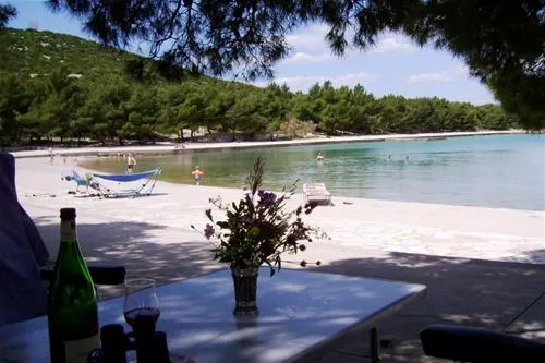 camping-jazina-tisno-rt3d3