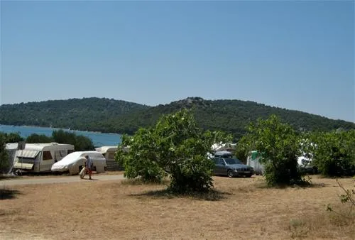 camping-jazina-tisno-w4zct