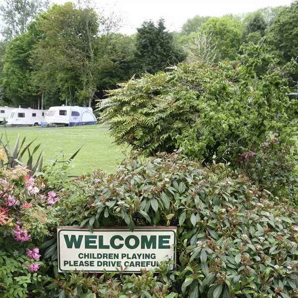 mill-house-caravan-park-stepaside-4pfcz