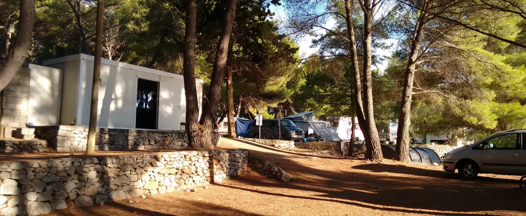 Camping Mina