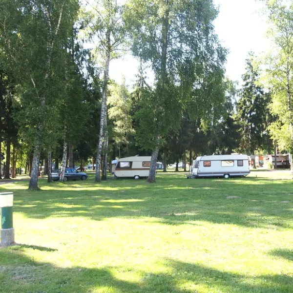 camping-municipal-le-parc-availles-limouzine-s3uzj