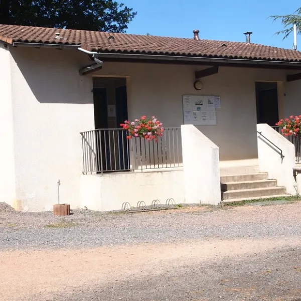 camping-municipal-le-parc-availles-limouzine-xghd1