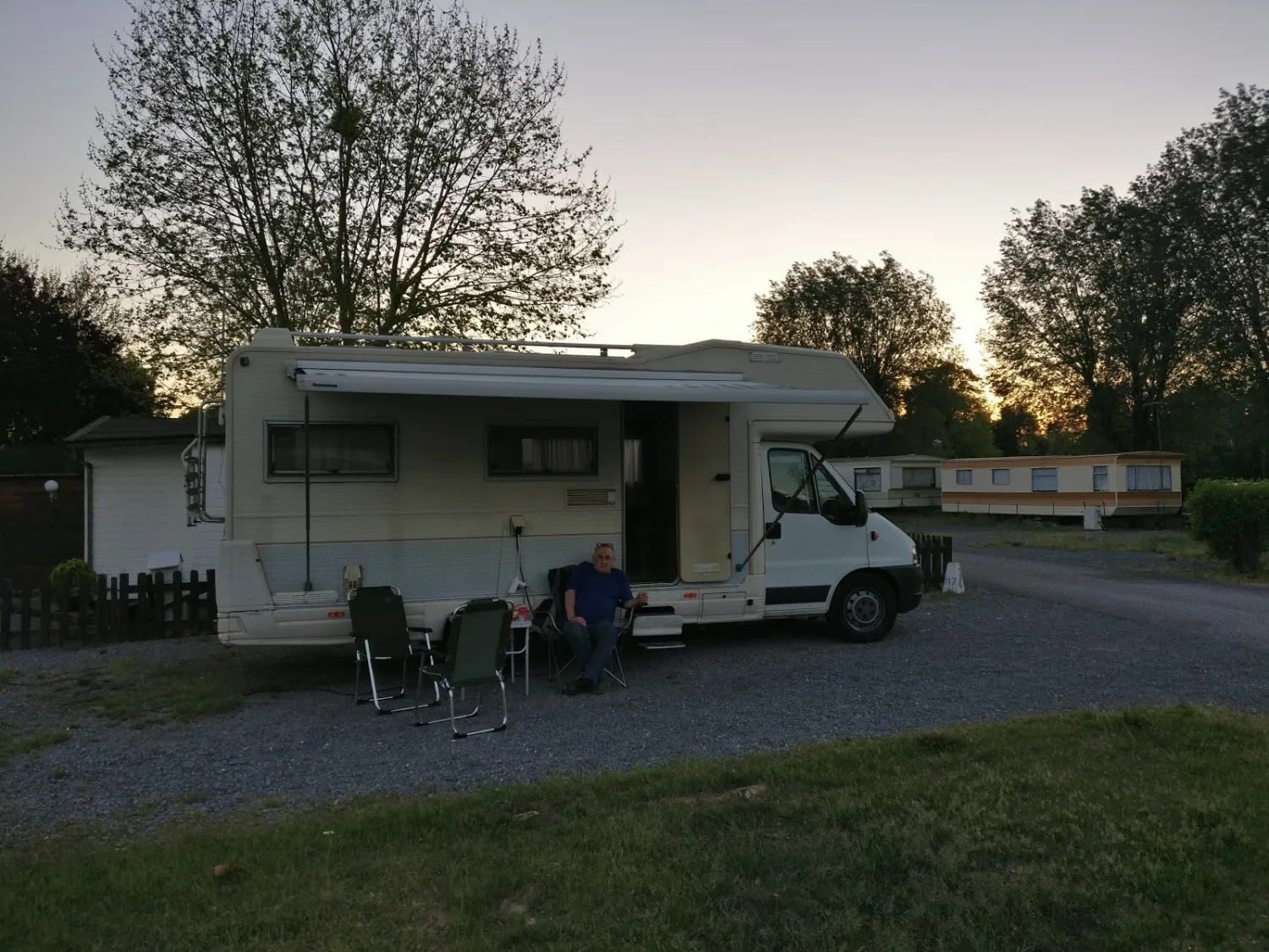camping-caravaning-municipal-givet-prg67