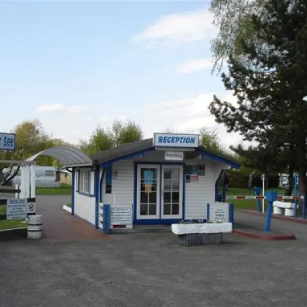 campingplatz-familienpark-steller-see-stuhrgr-mackenstedt-piscb