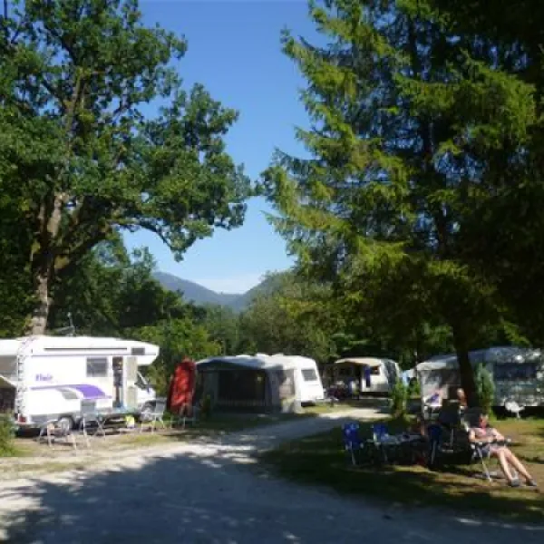 camping-zellersee-mettenhamschleching-unrcz